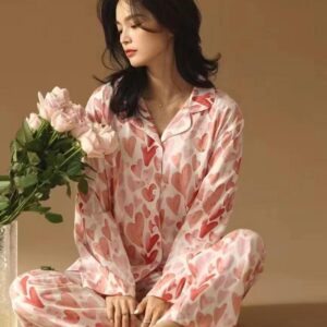 Ensemble Pyjama Dentelle – Motif Couronne